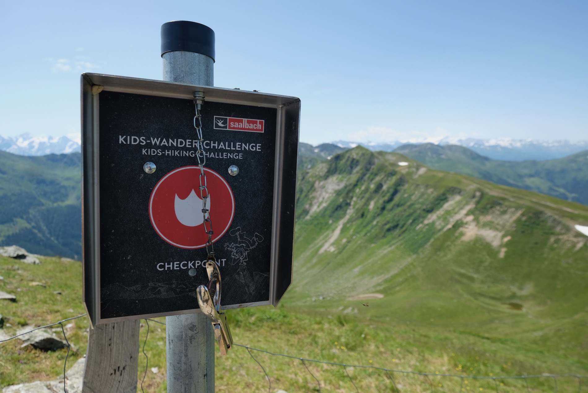 Kids-hiking challenge